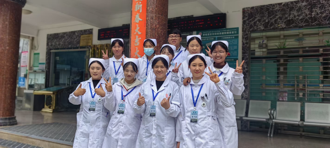 香职动态 | 党建引领聚合力 校企联动谋新篇——民专第一党支部组织开展各专业部实习实践活动(图3)